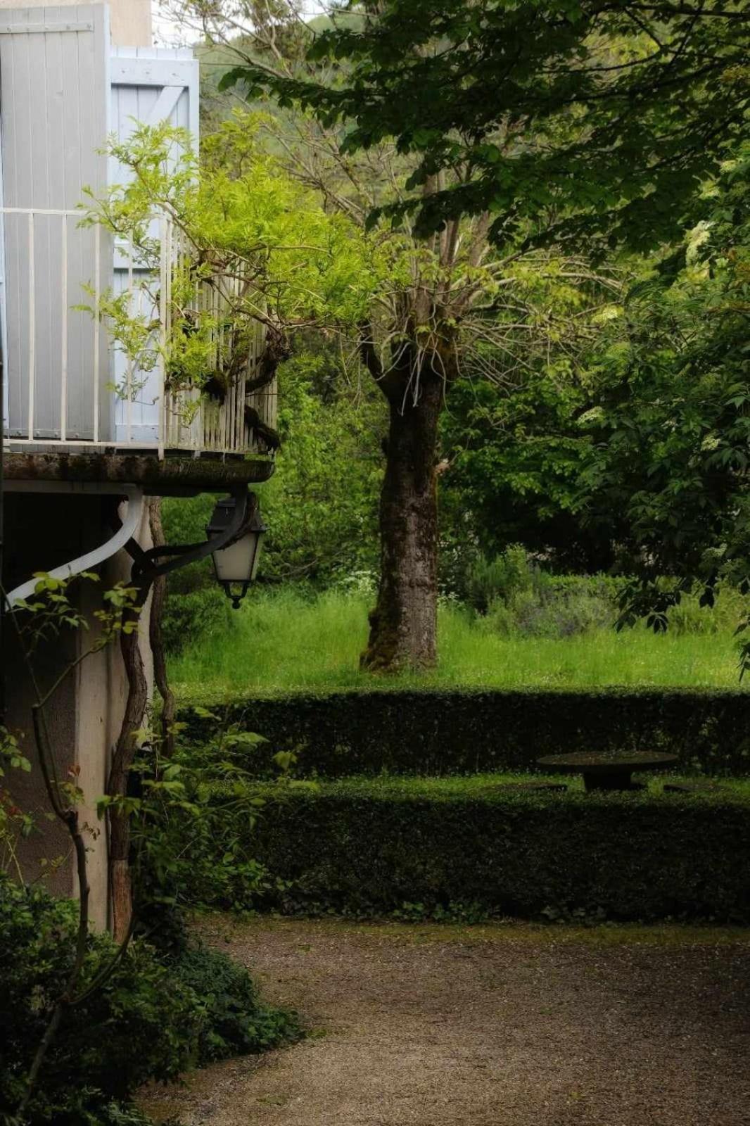Bed and Breakfast Le Jardin Secret Saint-Antonin Esterno foto